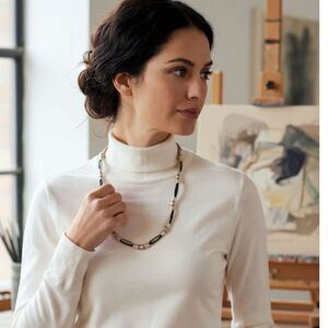 Vintage Unique UNISEX Silver Curved Peek a Boo Black Bead Braided/Chain Necklace